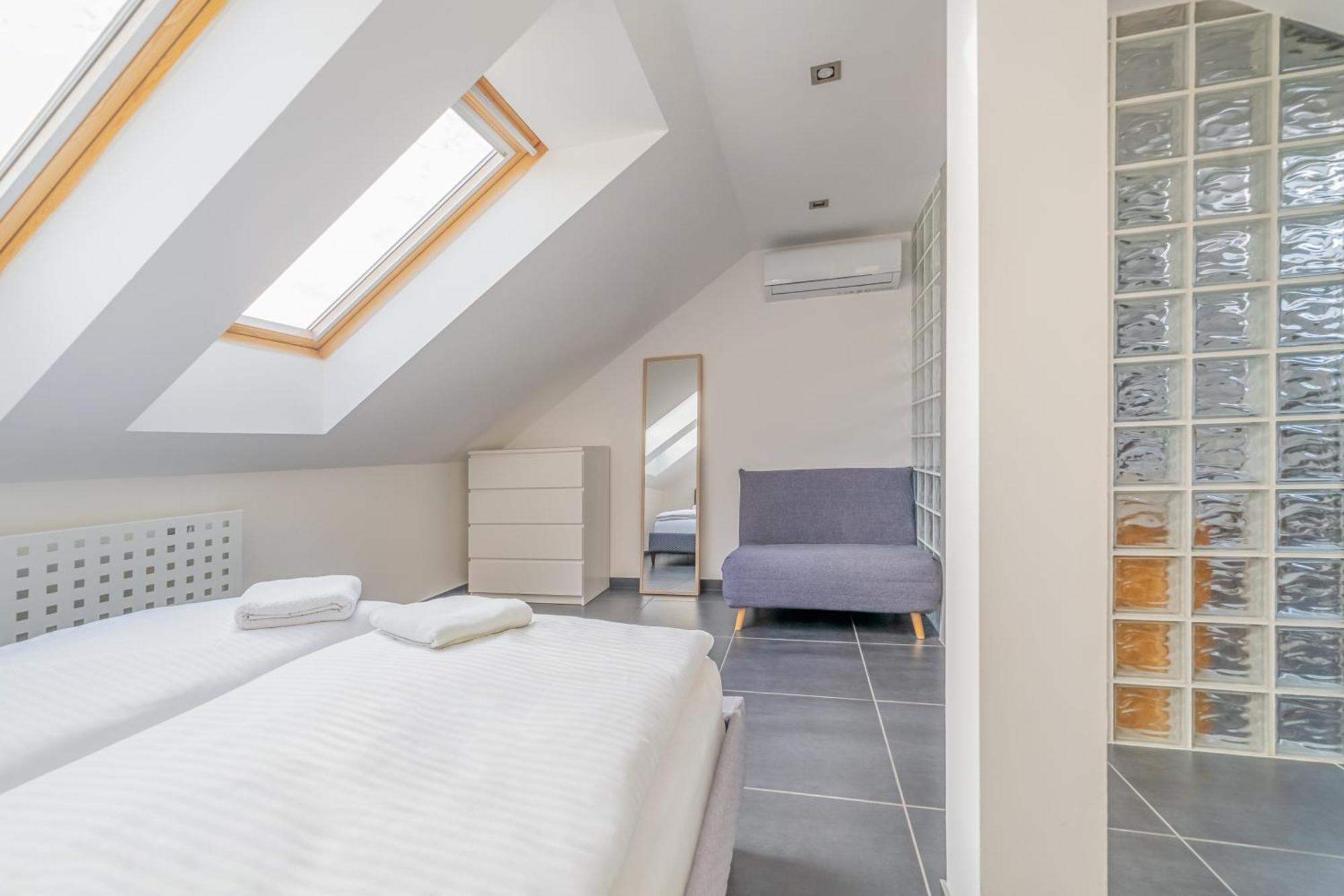 Modaloft Duplex By Rentez Lejlighed *